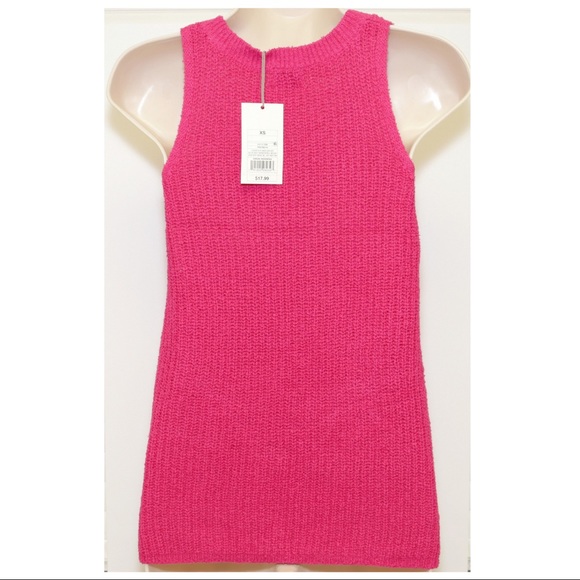 NWT women’s knitted vest A new day MSRP $17.99 - Picture 2 of 2